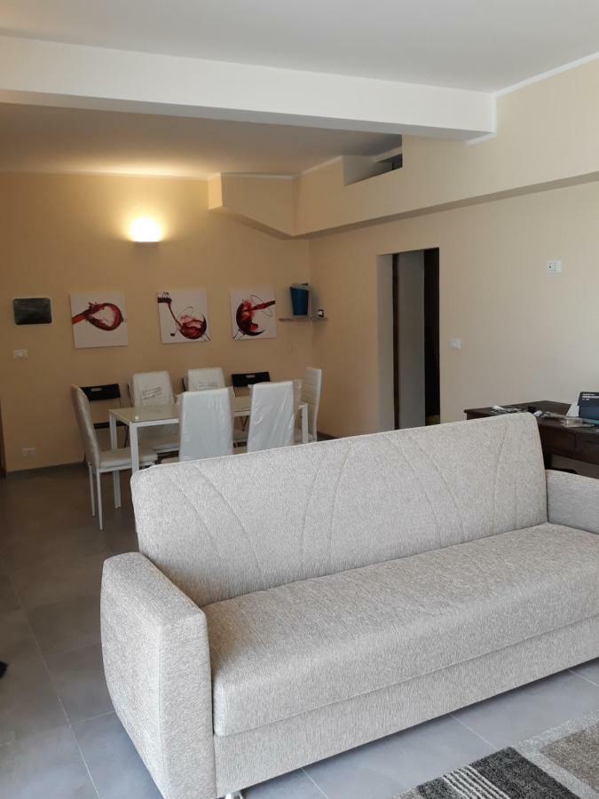 Apartamento A Casa Di Fede LʼAquila Exterior foto