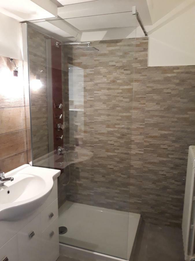 Apartamento A Casa Di Fede LʼAquila Exterior foto